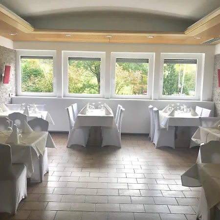 Gasthof Zum Lowen 2* Wiechs am Randen