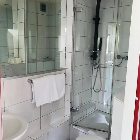 Hotel Gasthof Zum Lowen Wiechs am Randen