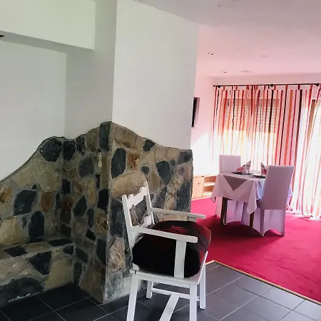 Hotel Gasthof Zum Lowen Wiechs am Randen